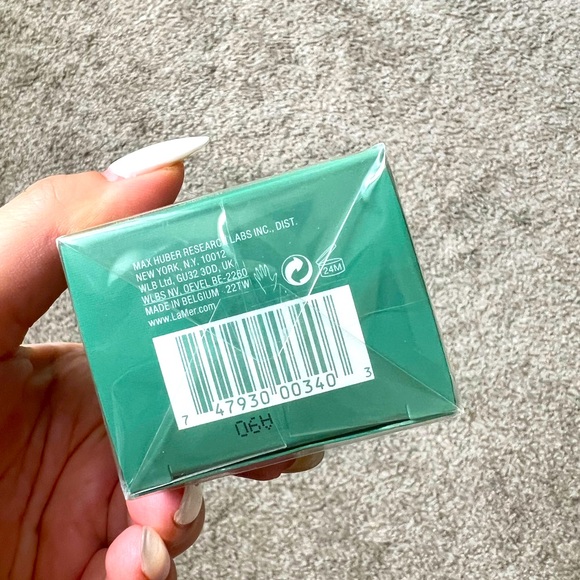 La Mer Hand Treatment - Picture 3 of 5